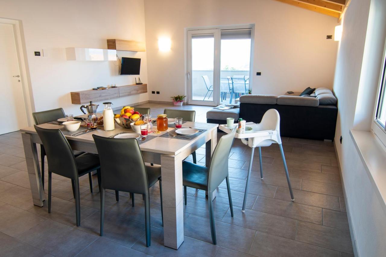 Attico Bella Vista Apartment Dubino Luaran gambar